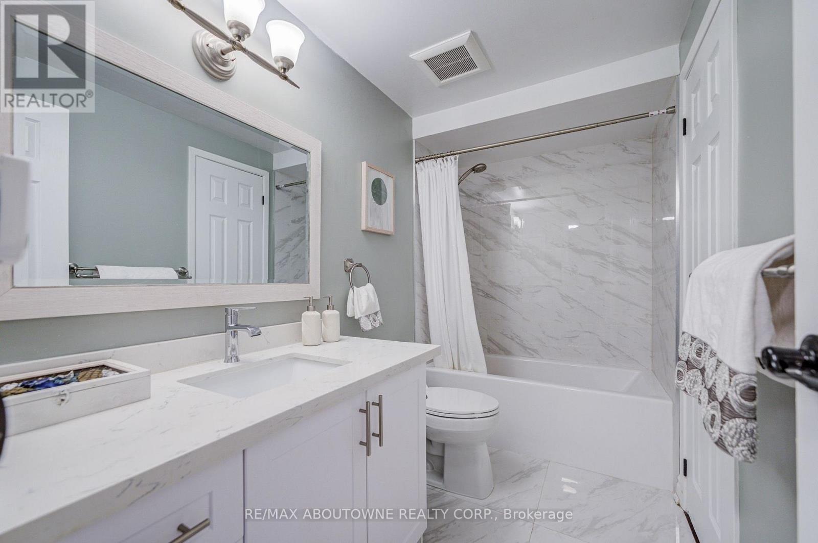 37 - 2766 Folkway Drive, Mississauga, Ontario  L5L 3M3 - Photo 27 - W13789220