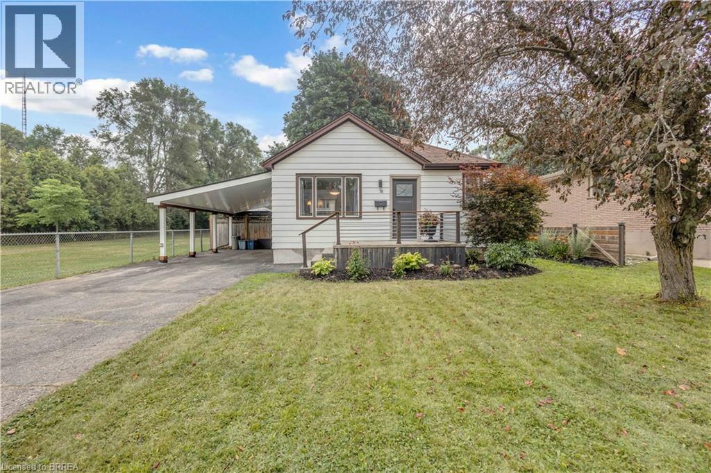 76 Wood Street, Brantford, Ontario  N3R 2L2 - Photo 2 - 40849632