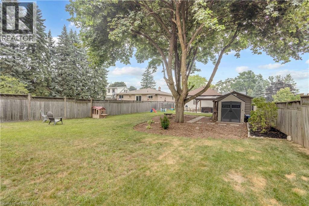 76 Wood Street, Brantford, Ontario  N3R 2L2 - Photo 35 - 40849632