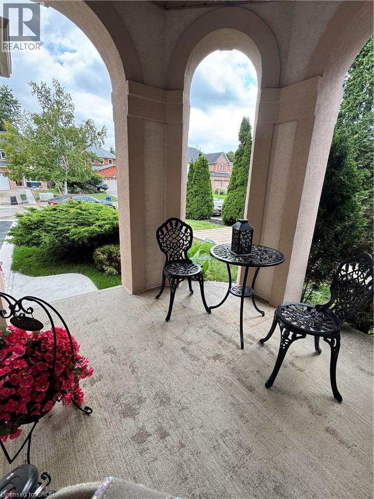 20 Sable Drive, Ancaster, Ontario  L9K 1K9 - Photo 3 - 40863807