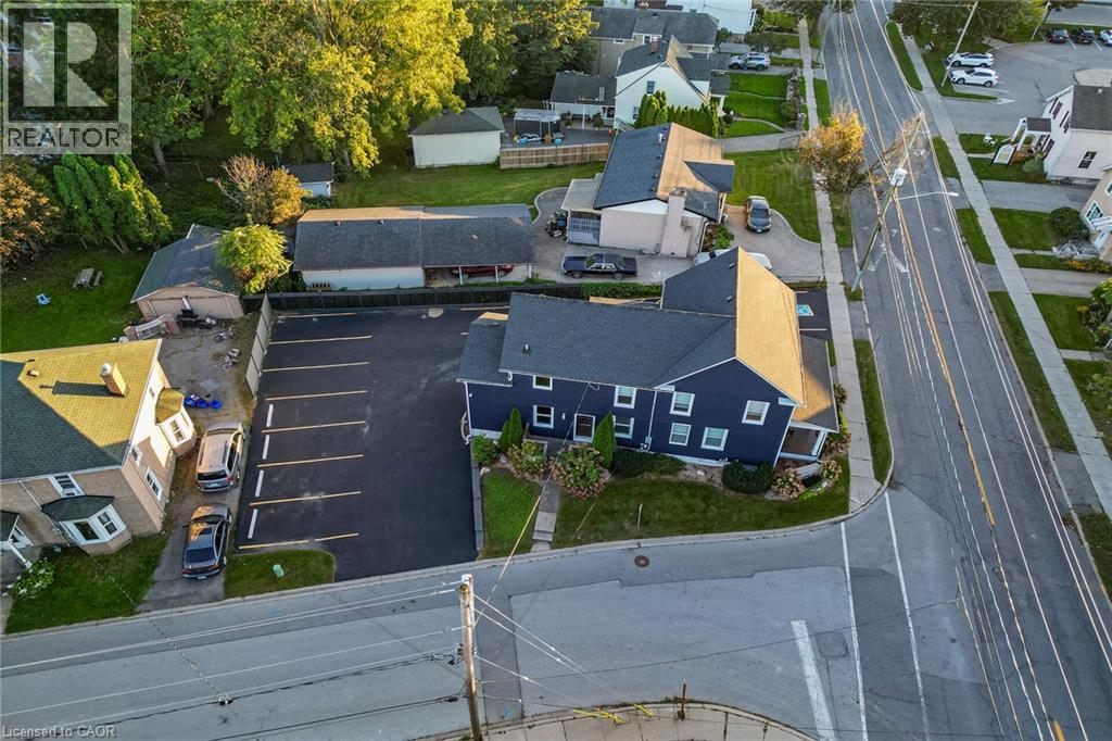 42 Ontario Street, Grimsby, Ontario  L3M 3H1 - Photo 3 - 40864678