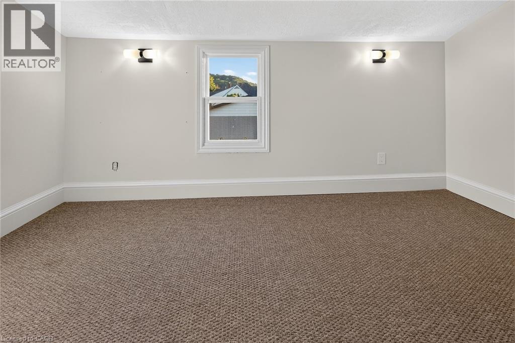 42 Ontario Street, Grimsby, Ontario  L3M 3H1 - Photo 31 - 40864678