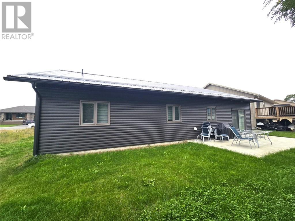51 Oak St, Capreol, Ontario  P0M 1H0 - Photo 21 - 2130472