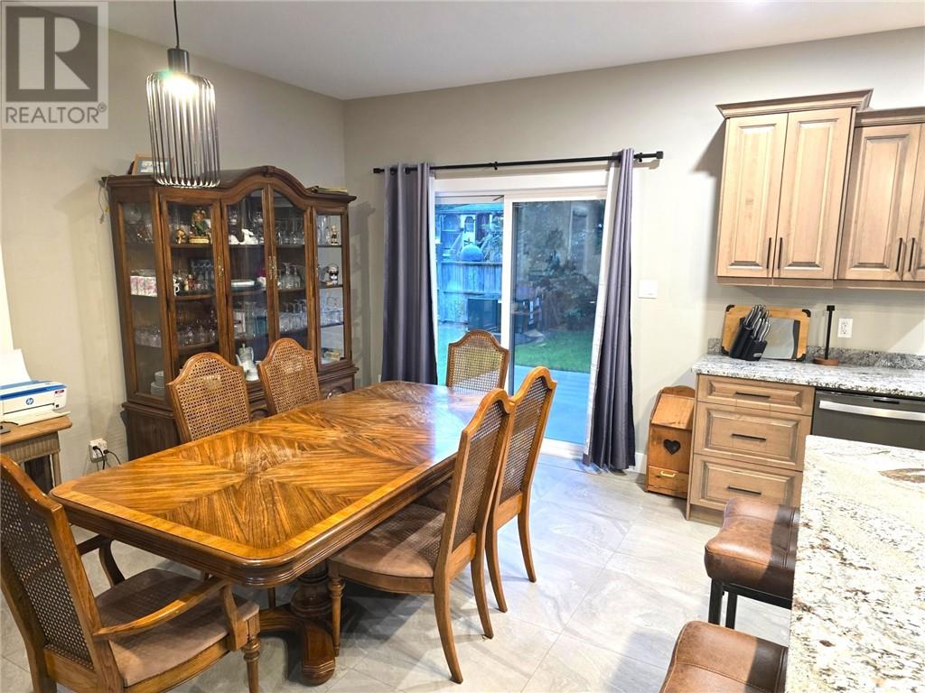51 Oak St, Capreol, Ontario  P0M 1H0 - Photo 7 - 2130472