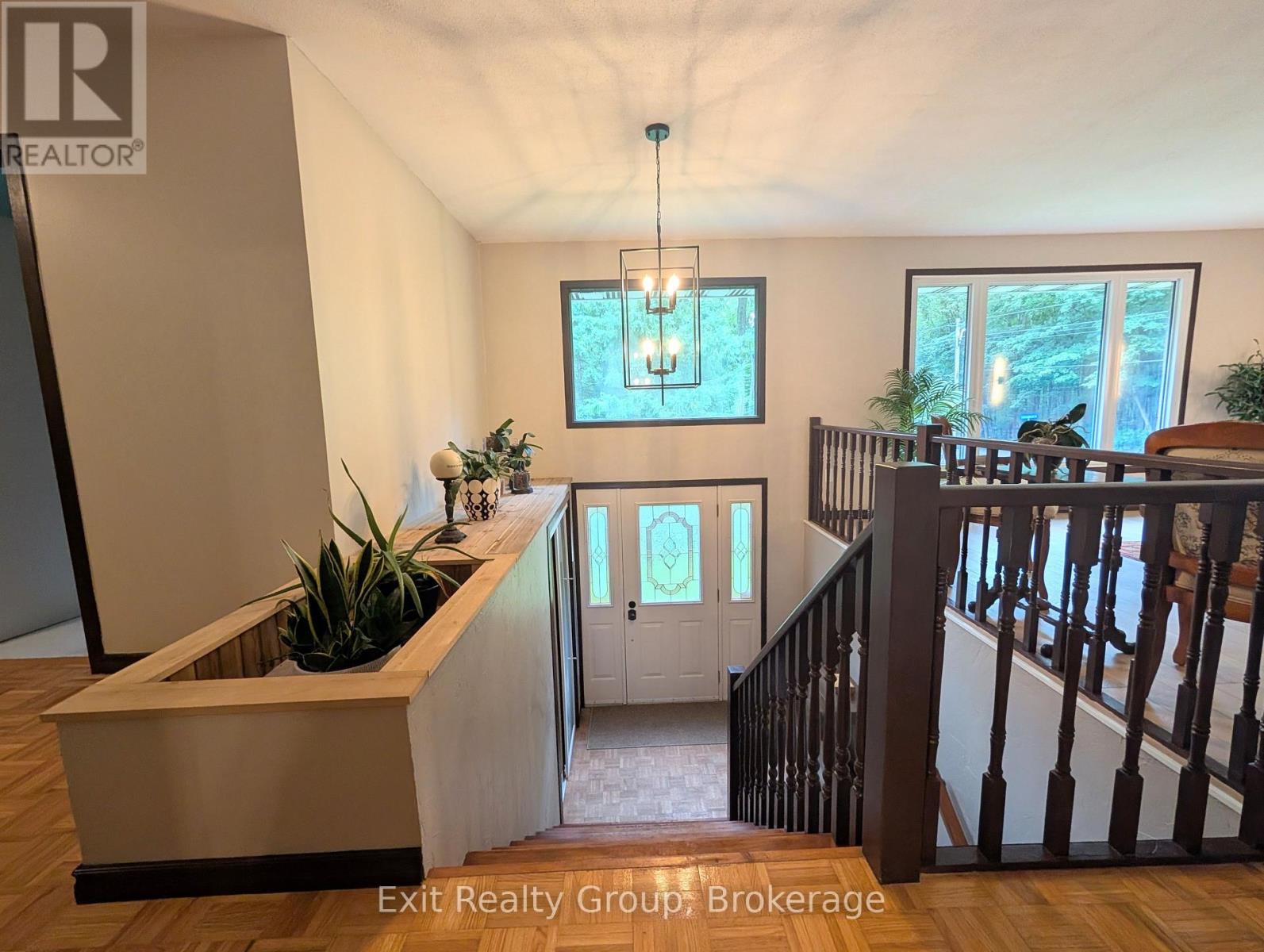 456 Parkview Court, Midland, Ontario  L4R 5G3 - Photo 5 - S13804058