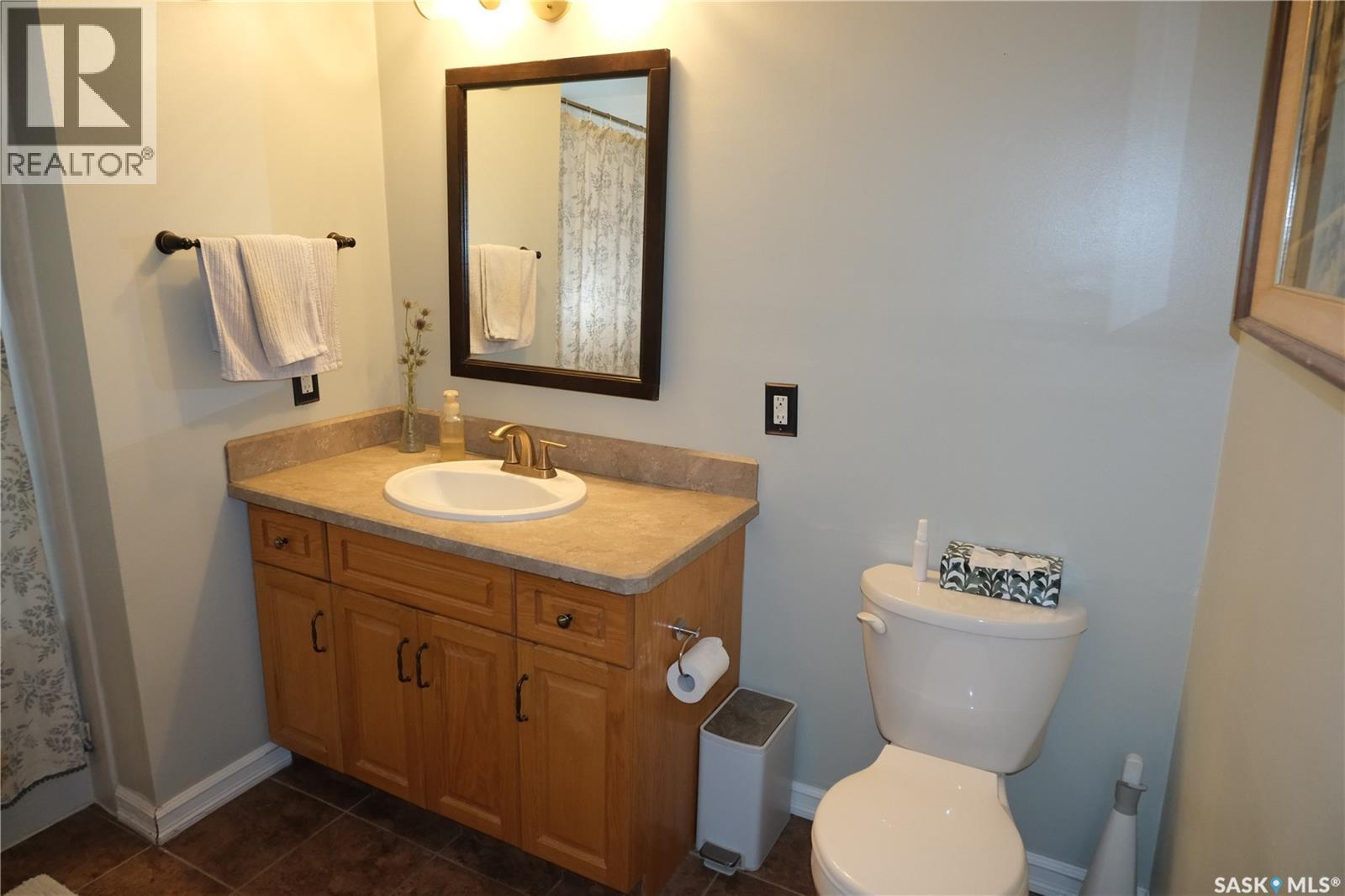 730 Colbourne Street, Lumsden, Saskatchewan  S0G 3C0 - Photo 16 - SK048825