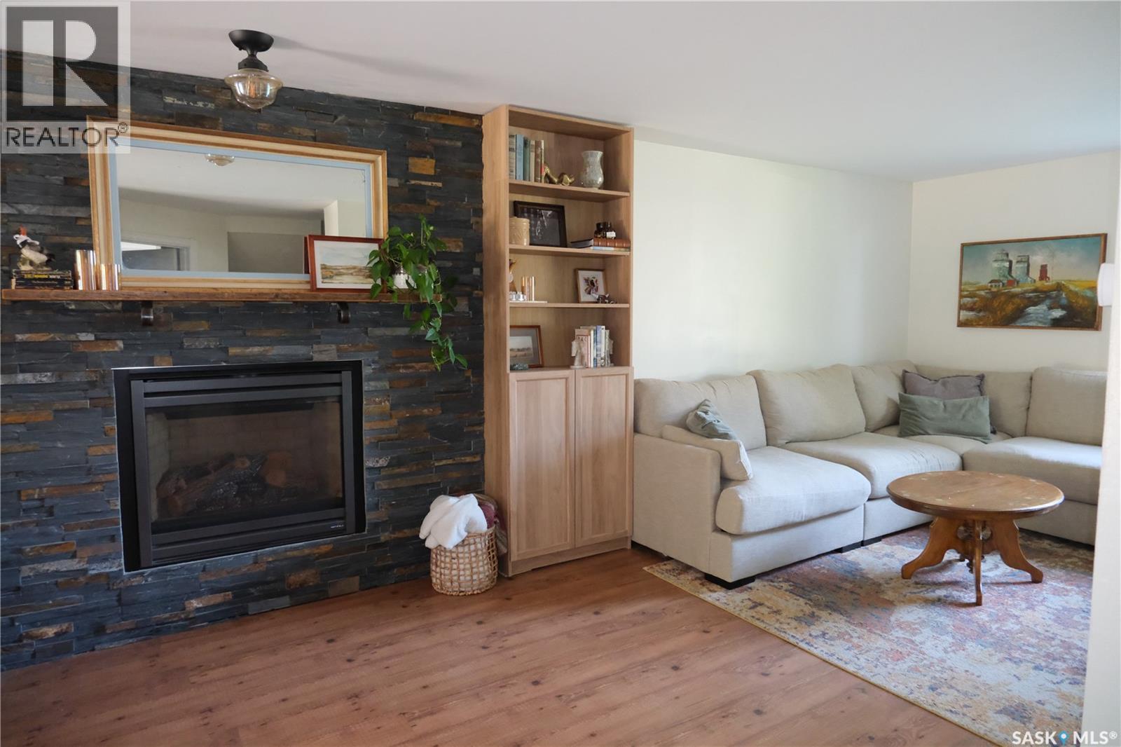 730 Colbourne Street, Lumsden, Saskatchewan  S0G 3C0 - Photo 6 - SK048825