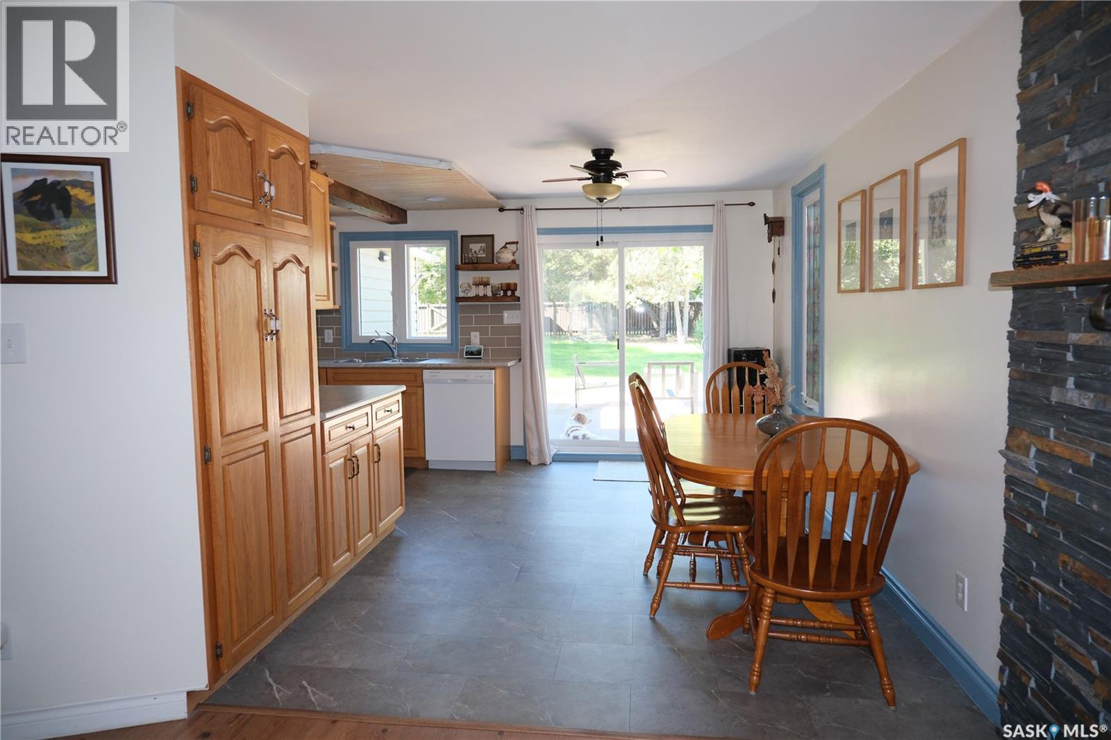 730 Colbourne Street, Lumsden, Saskatchewan  S0G 3C0 - Photo 9 - SK048825