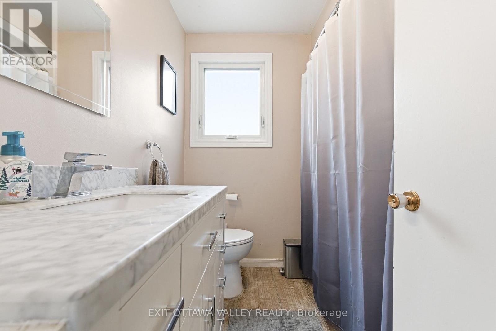 13 Tamarack Street, Deep River, Ontario  K0J 1P0 - Photo 13 - X13734380