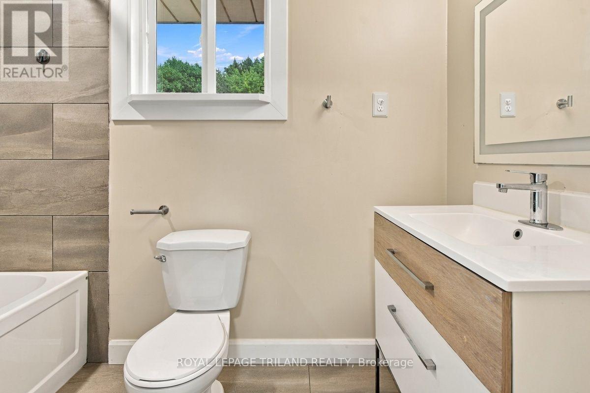 438 Magnolia Crescent, London East, Ontario  N5Y 4S9 - Photo 25 - X13804168