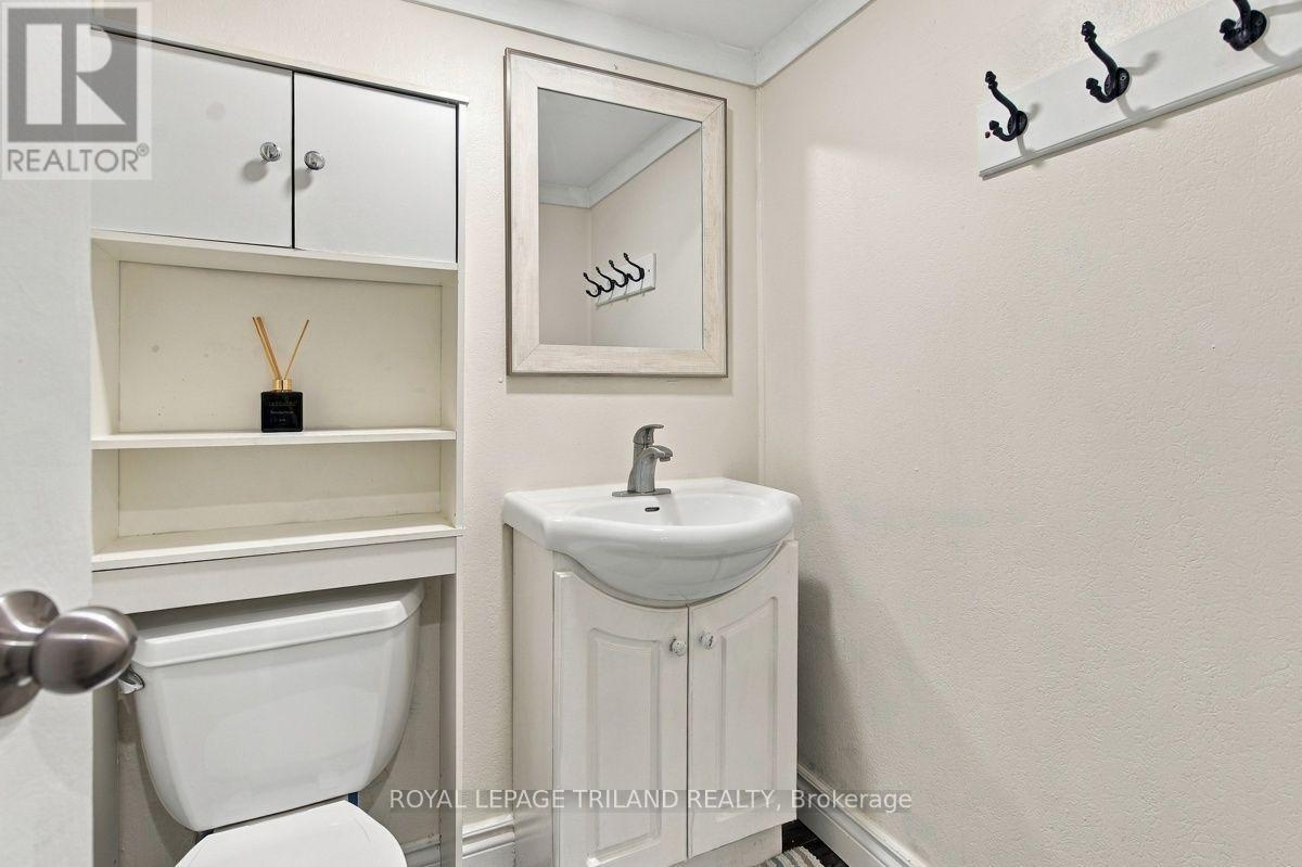 438 Magnolia Crescent, London East, Ontario  N5Y 4S9 - Photo 31 - X13804168