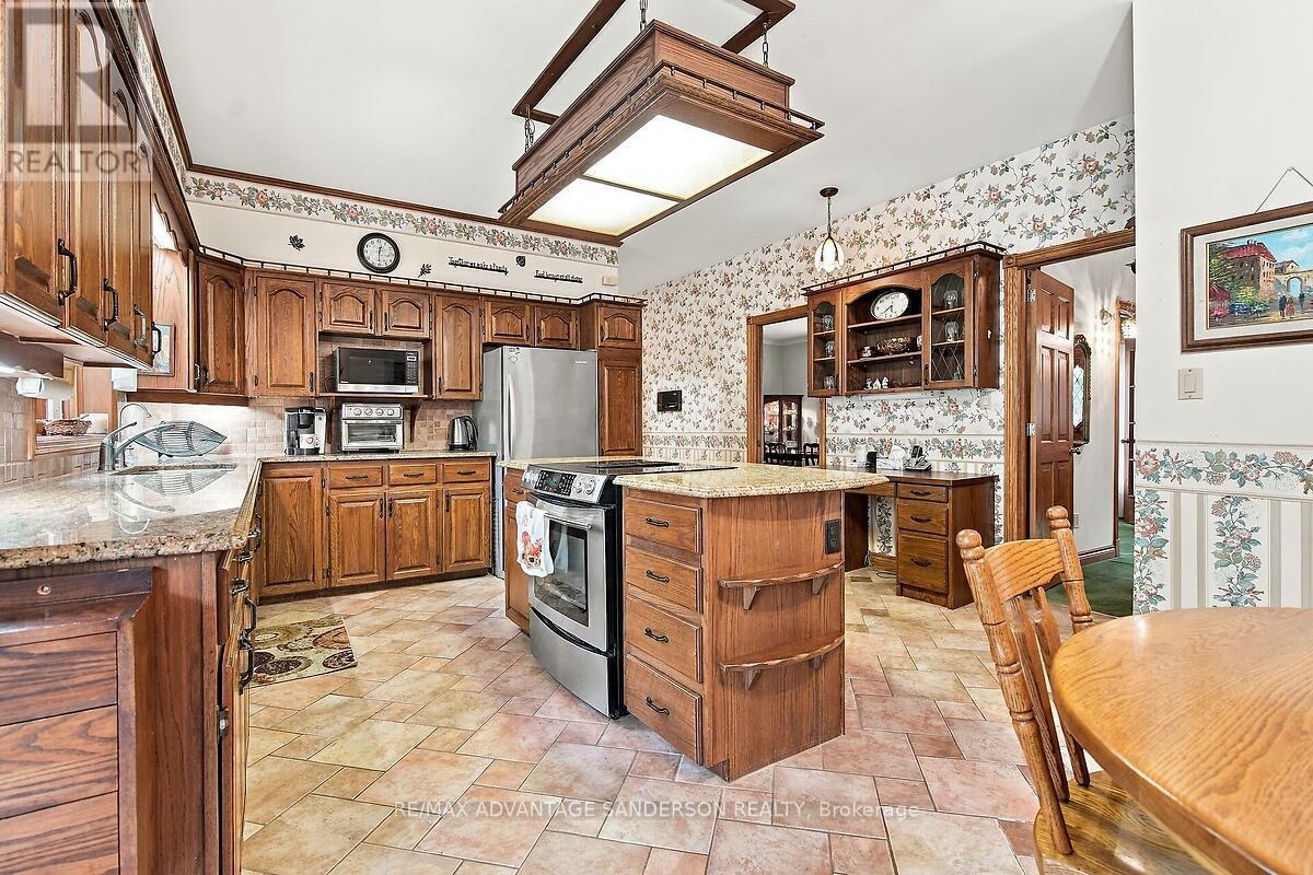 15626 Elginfield Road, Lucan Biddulph, Ontario  N0M 1V0 - Photo 36 - X13804312