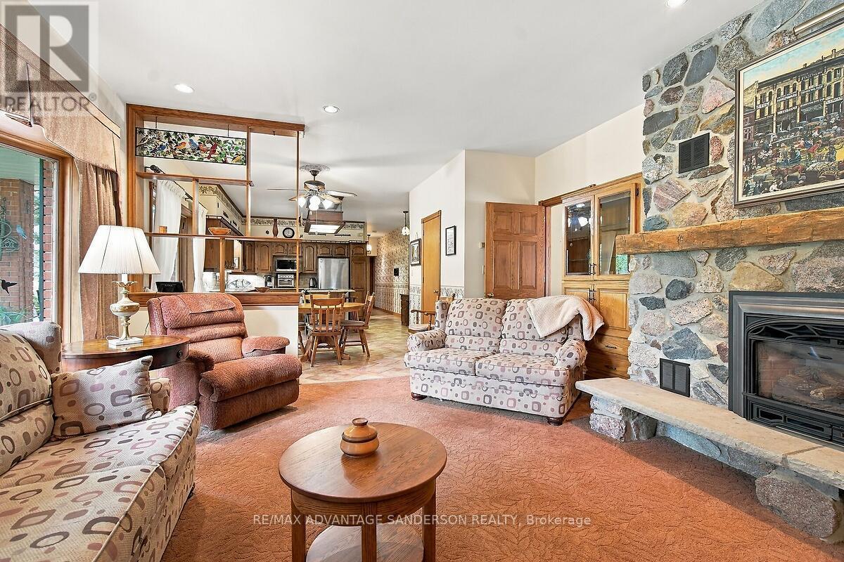 15626 Elginfield Road, Lucan Biddulph, Ontario  N0M 1V0 - Photo 40 - X13804312
