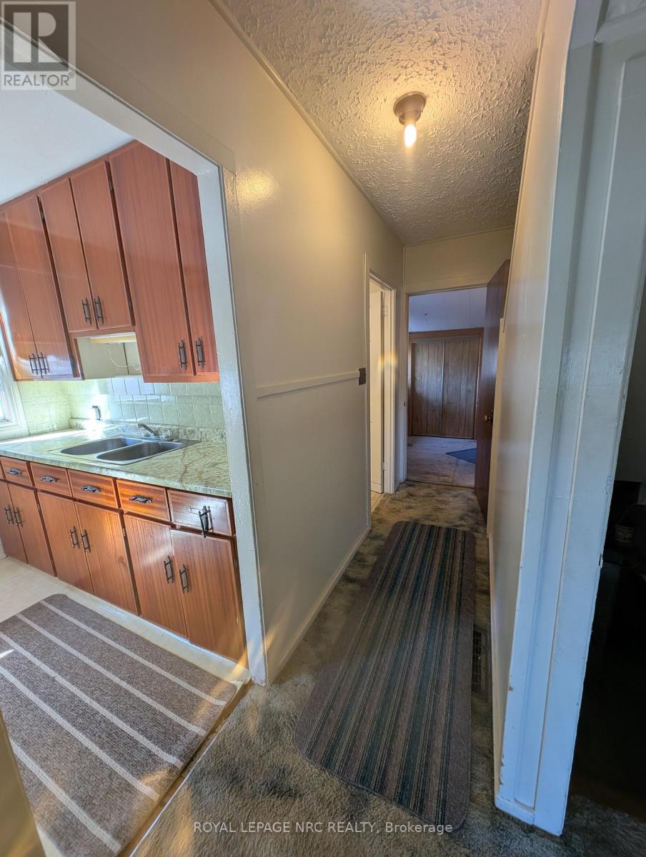 4353 Fifth Avenue, Niagara Falls, Ontario  L2E 4R1 - Photo 13 - X13804182