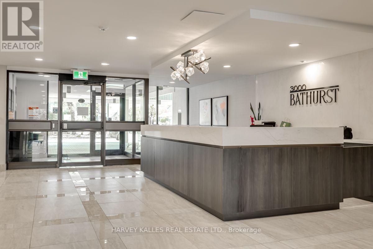 110 - 3000 Bathurst Street, Toronto, Ontario  M6B 3B4 - Photo 3 - C13804152