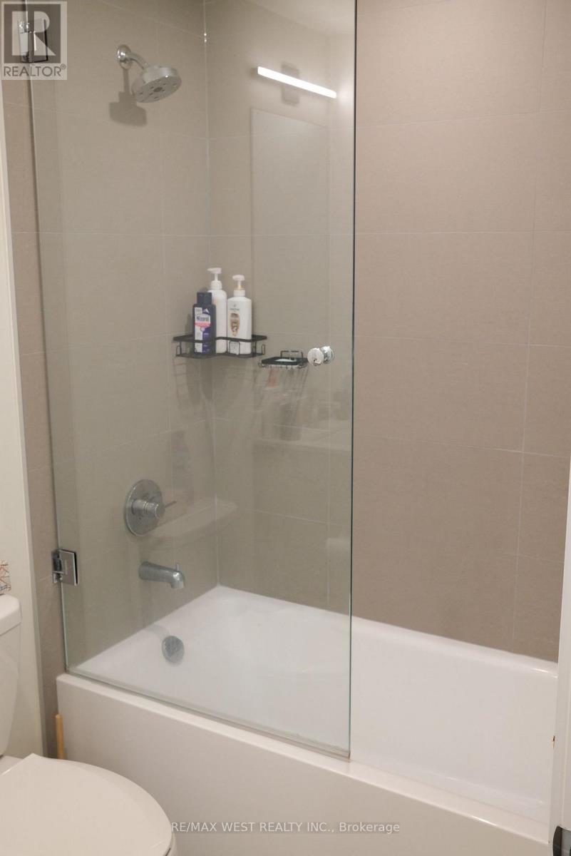 #2304 - 89 Church Street, Toronto, Ontario M5C 0B7 - Photo 7 - C13804222