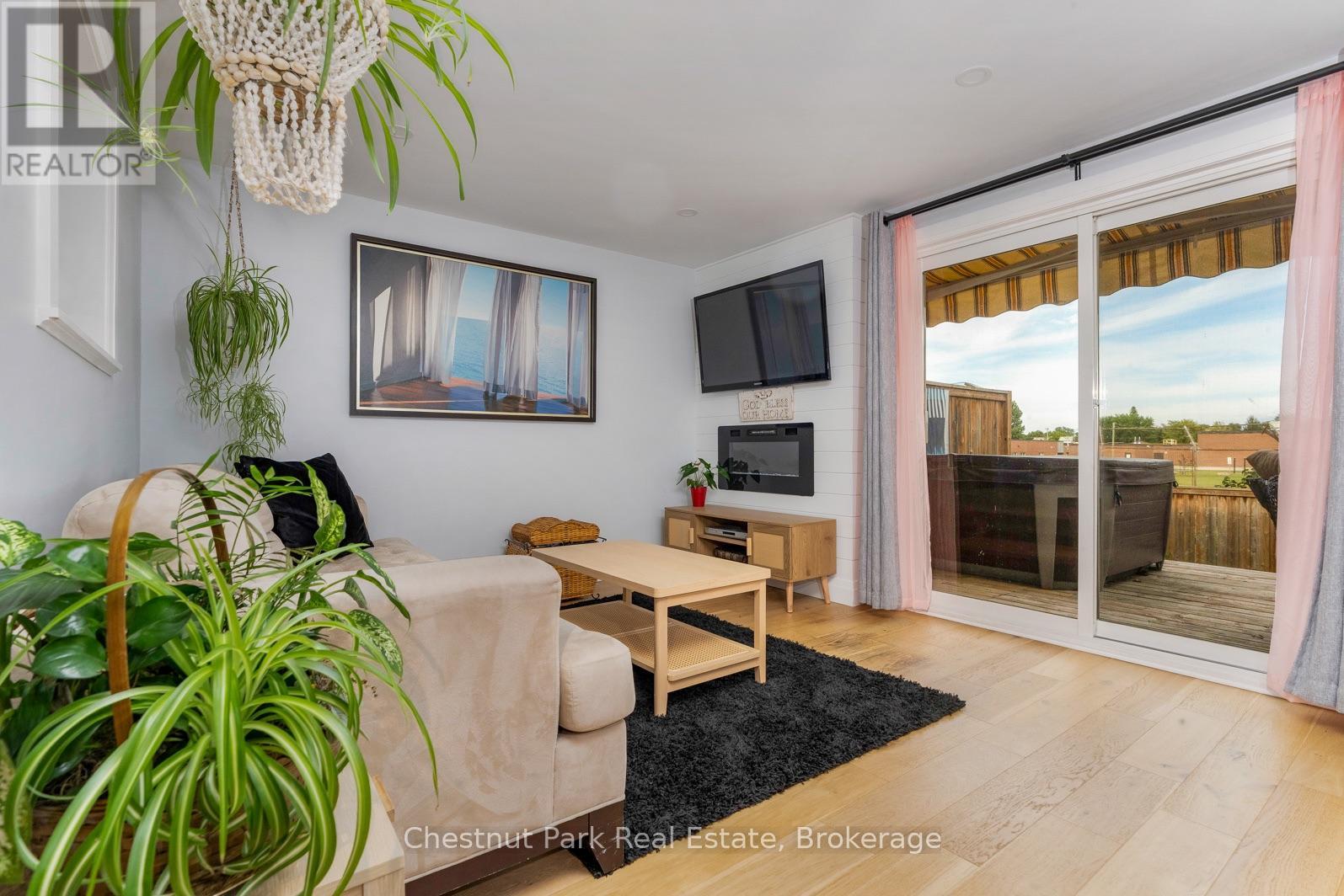 91 High Street, Collingwood, Ontario  L9Y 4V4 - Photo 11 - S13804196