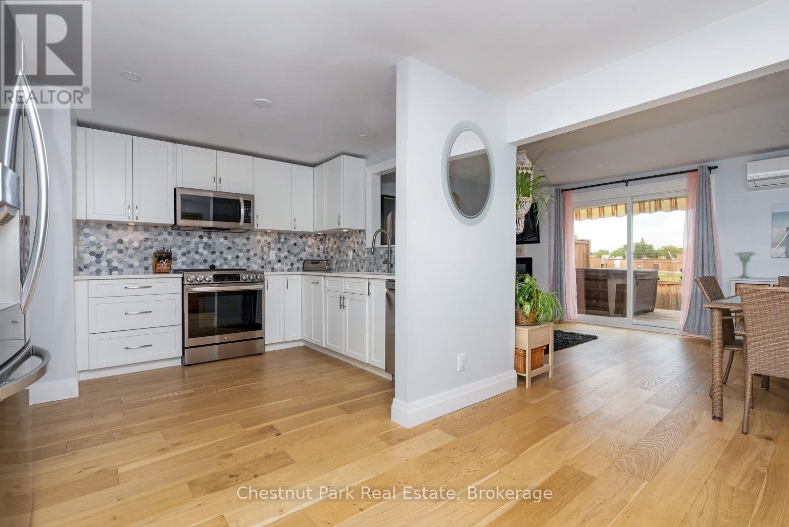91 High Street, Collingwood, Ontario  L9Y 4V4 - Photo 8 - S13804196