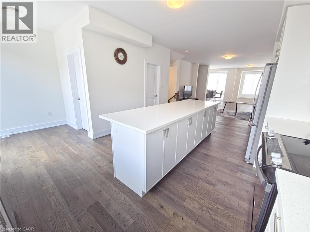2273 Turnberry Road Unit# 66, Burlington, Ontario  L7M 2B2 - Photo 13 - 40864425