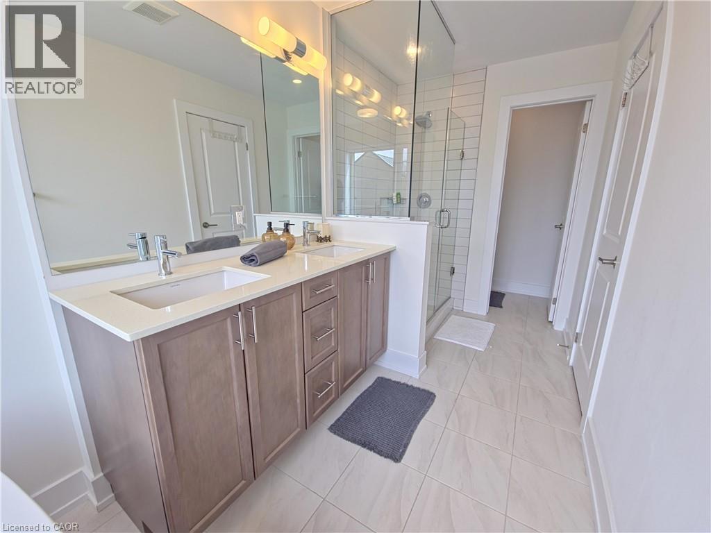 2273 Turnberry Road Unit# 66, Burlington, Ontario  L7M 2B2 - Photo 30 - 40864425