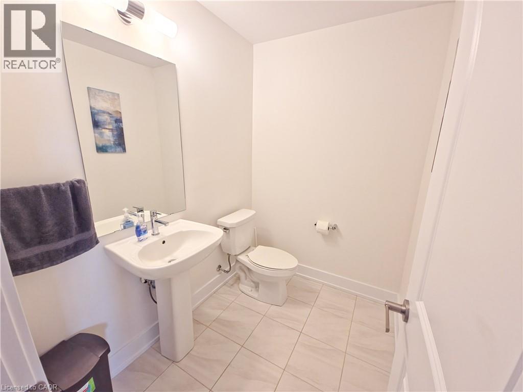 2273 Turnberry Road Unit# 66, Burlington, Ontario  L7M 2B2 - Photo 6 - 40864425