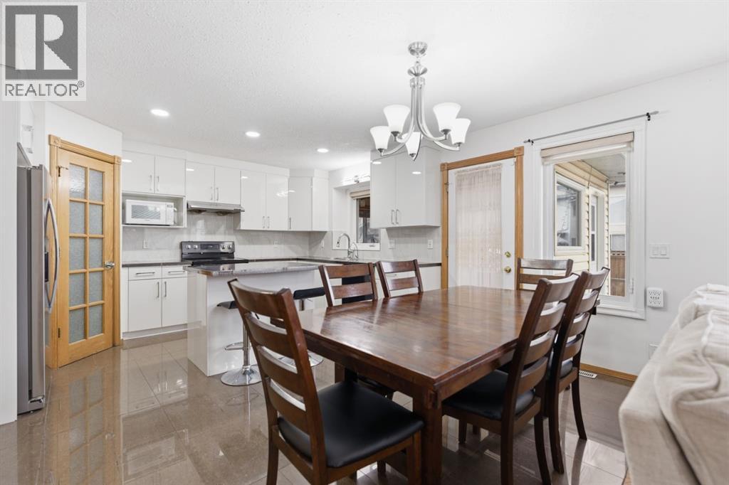 83 Coral Springs Close Ne, Calgary, Alberta  T3J 3T7 - Photo 9 - A2346595