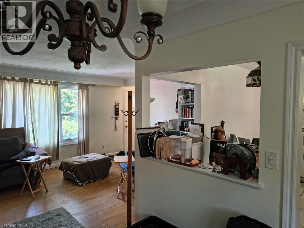 2428 Eileen Drive, Burlington, Ontario  L7R 1M8 - Photo 10 - 40864220