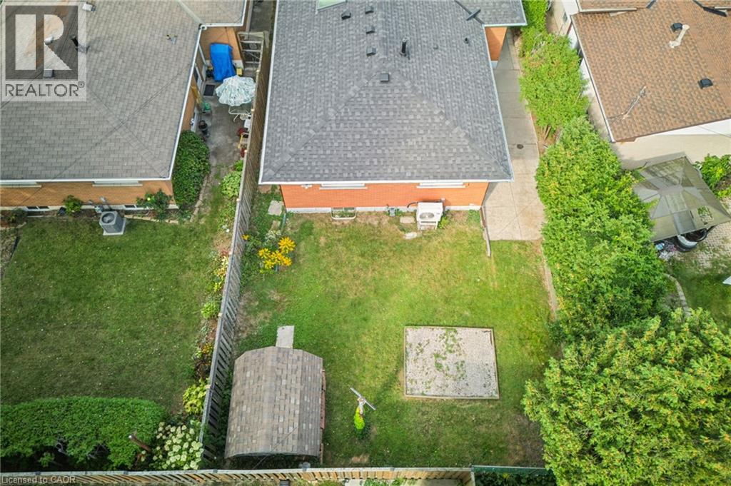 15 Clearwater Drive, Hamilton, Ontario  L9C 2K1 - Photo 35 - 40863892