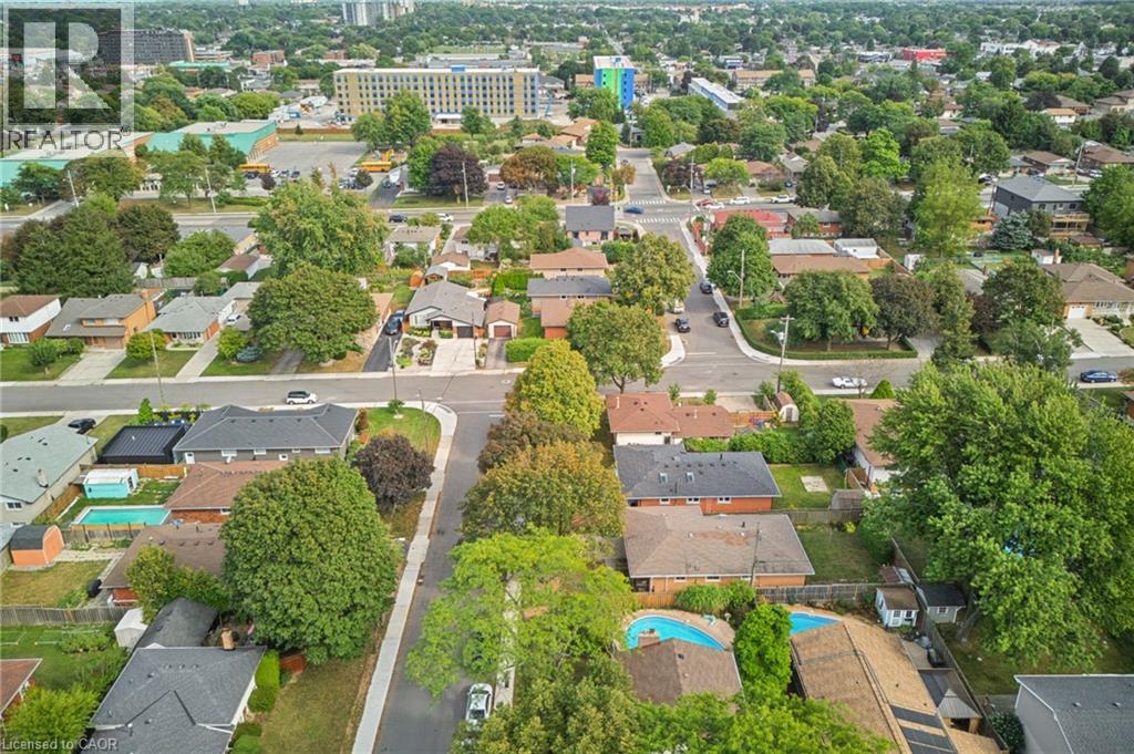15 Clearwater Drive, Hamilton, Ontario  L9C 2K1 - Photo 36 - 40863892