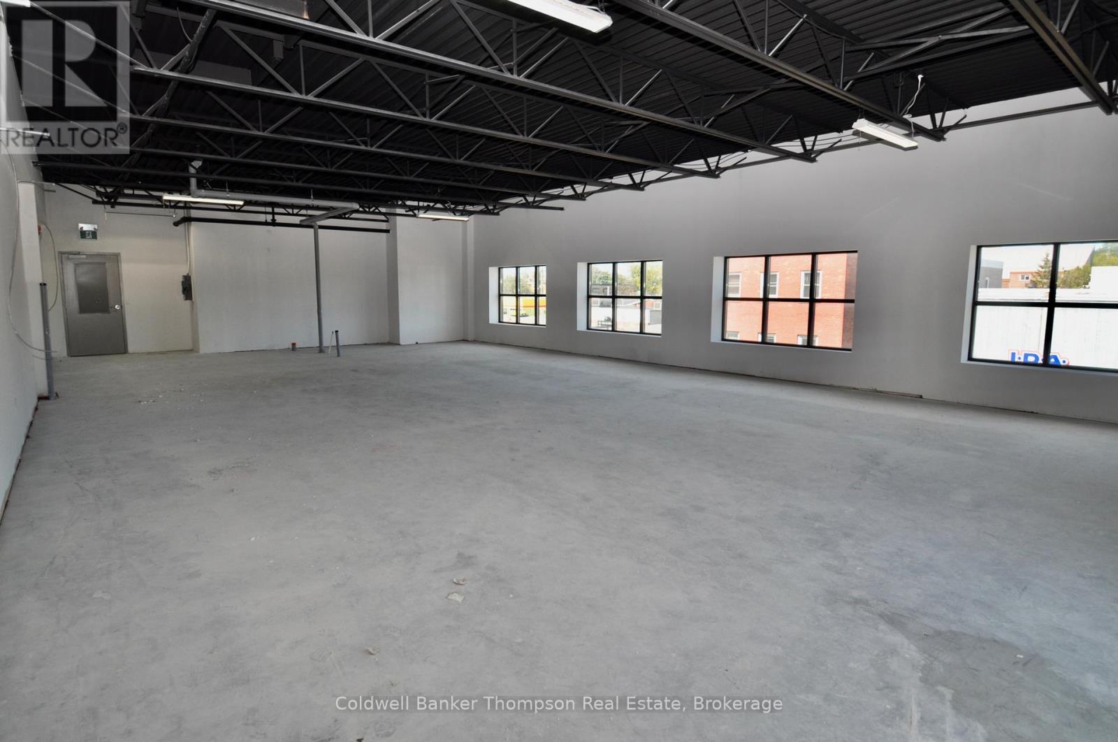 Unit 2-1 - 19 Main Street E, Huntsville, Ontario P1H 2C6 - Photo 14 - X13804070
