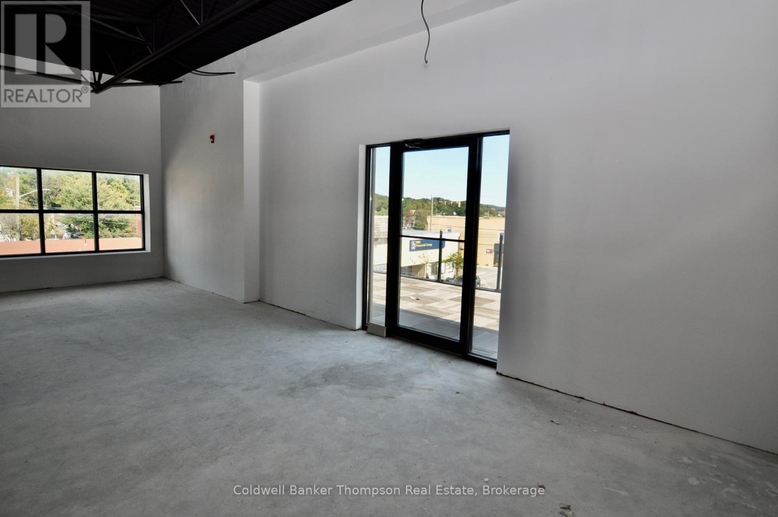 Unit 2-1 - 19 Main Street E, Huntsville, Ontario P1H 2C6 - Photo 16 - X13804070