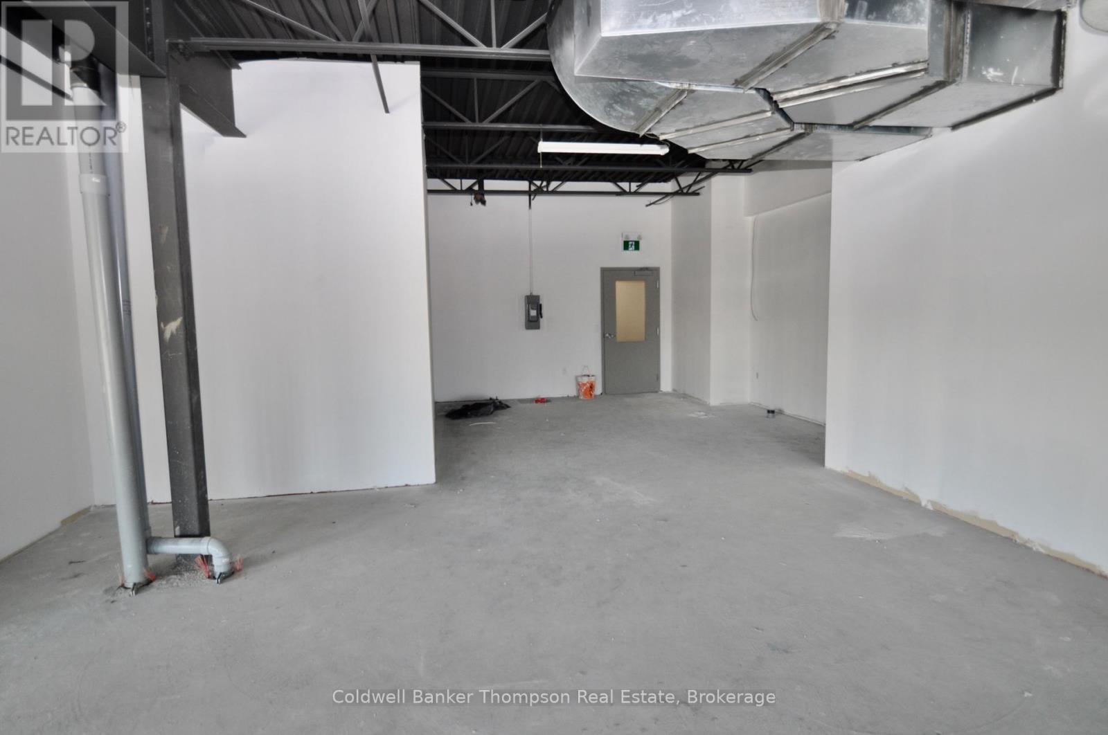 Units #2-5 & 6 - 19 Main Street E, Huntsville, Ontario P1H 2C6 - Photo 20 - X13804084
