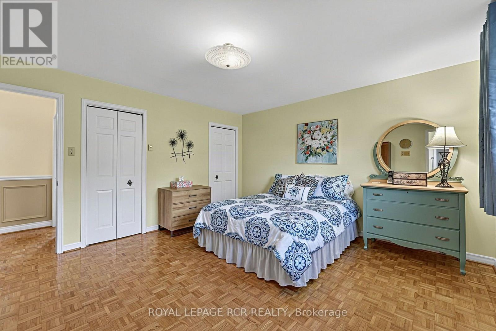 1049 Elgin Street, Newmarket, Ontario  L3Y 3C3 - Photo 14 - N12979138