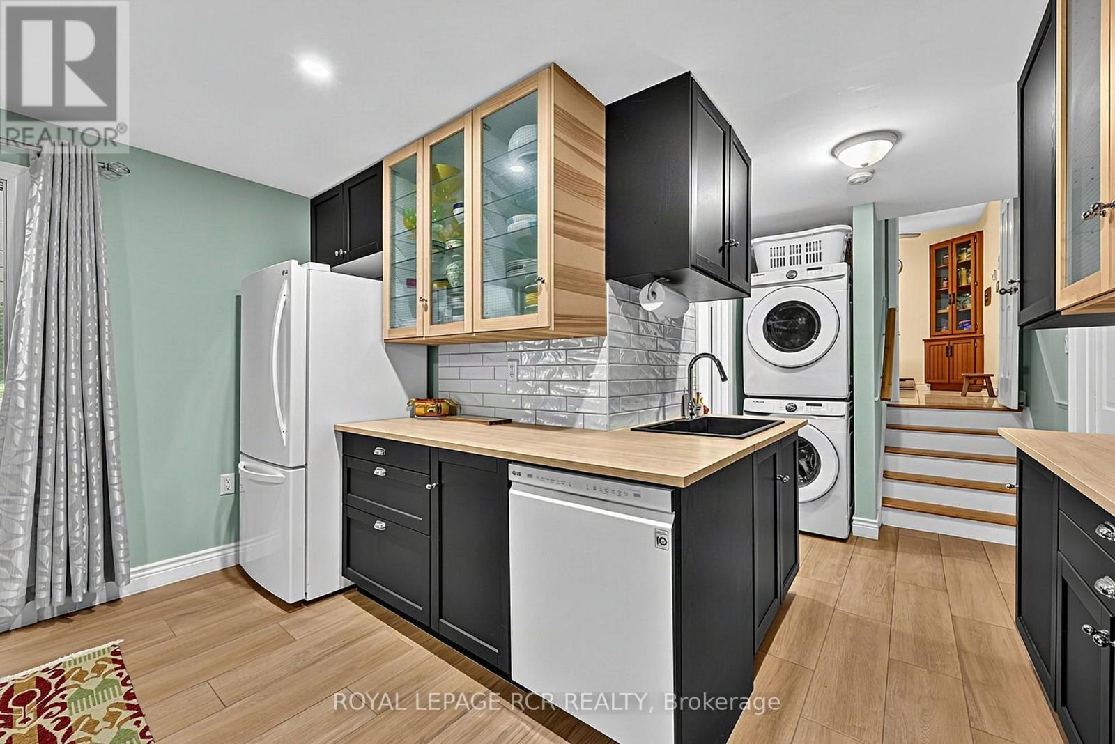 1049 Elgin Street, Newmarket, Ontario  L3Y 3C3 - Photo 23 - N12979138