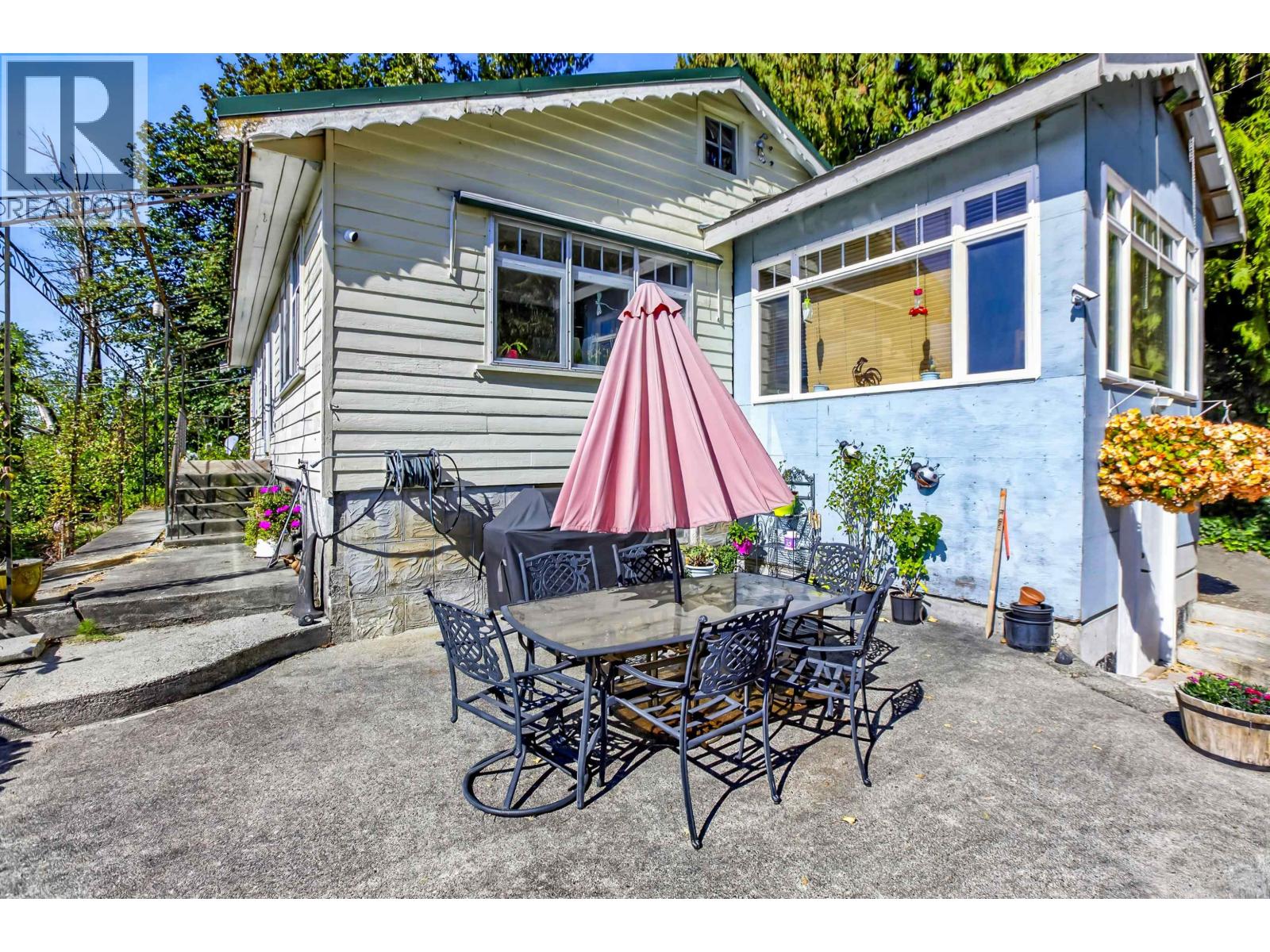 28203 Lougheed Highway, Maple Ridge, British Columbia  V2W 1L1 - Photo 6 - R3136535