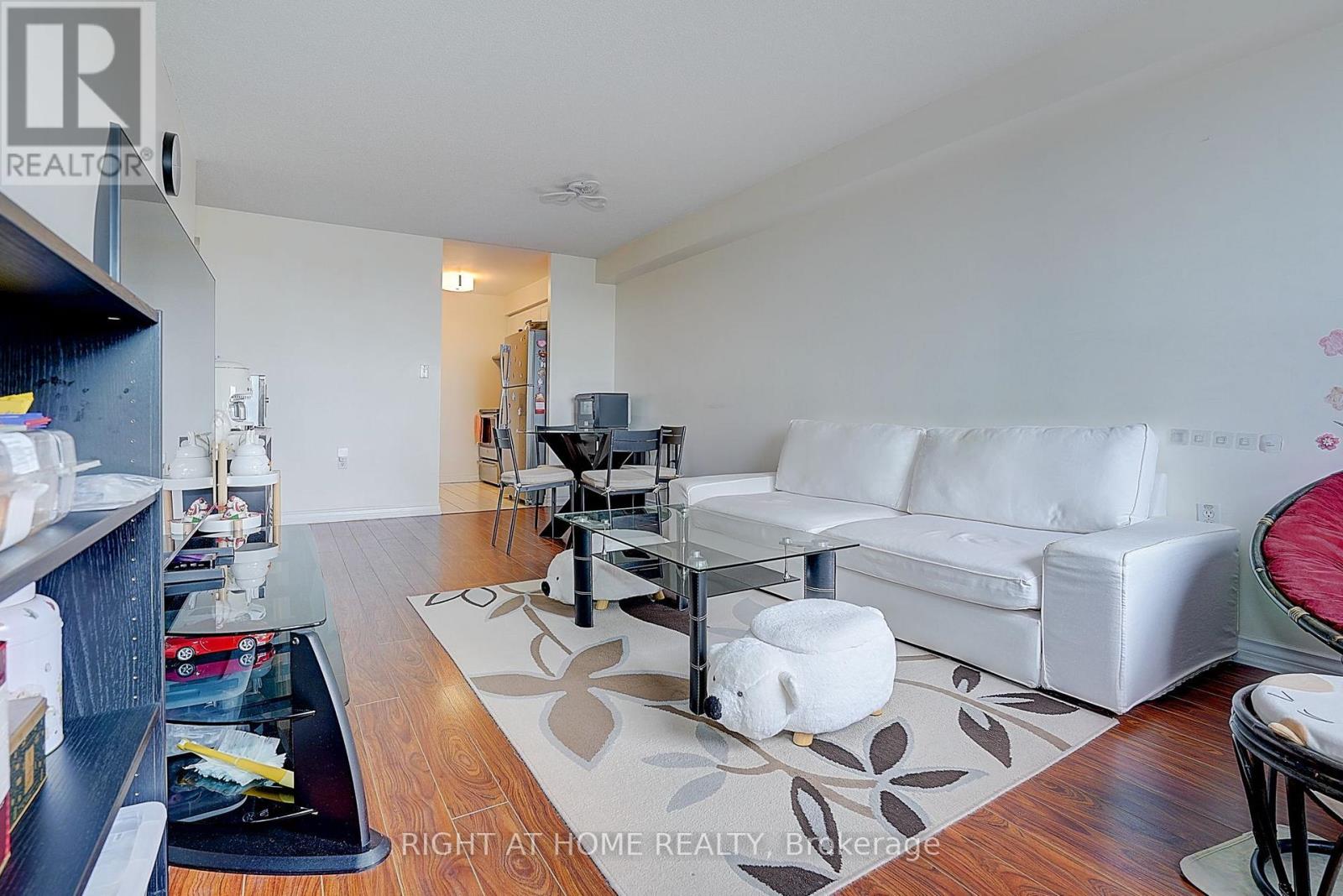 502 - 2200 John Street, Markham (German Mills), Ontario  L3T 7S7 - Photo 25 - N13804192