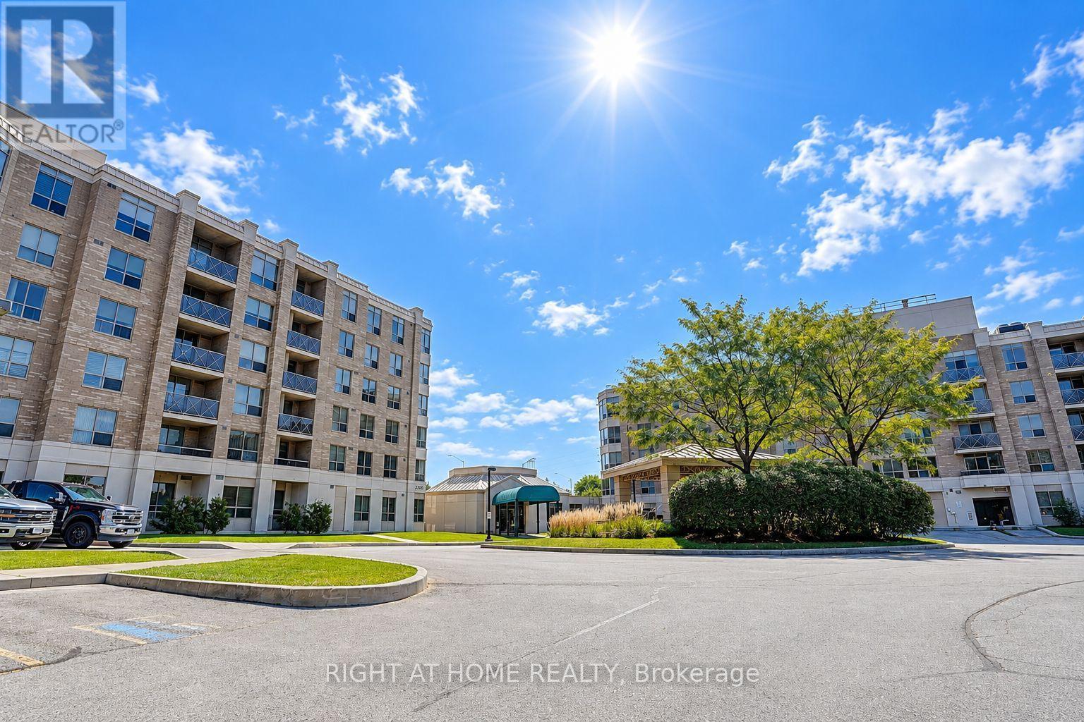 502 - 2200 John Street, Markham (German Mills), Ontario  L3T 7S7 - Photo 8 - N13804192