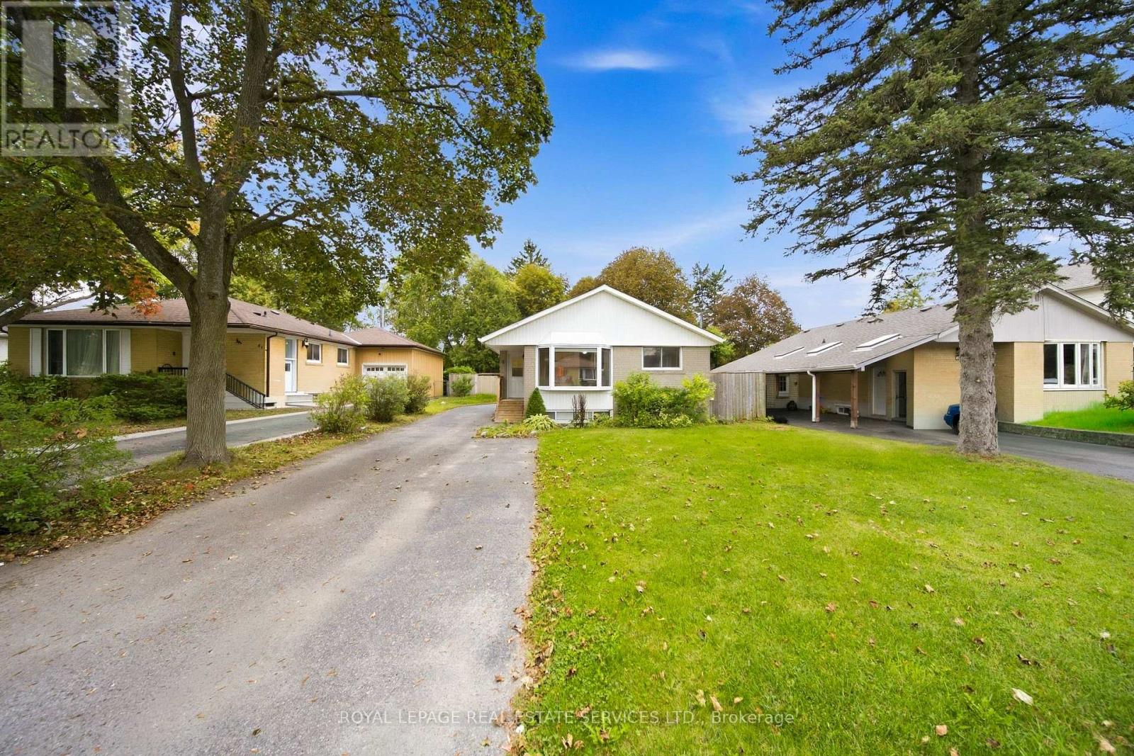 Main - 6 Corbett Crescent, Aurora, Ontario  L4G 2G1 - Photo 1 - N13804314