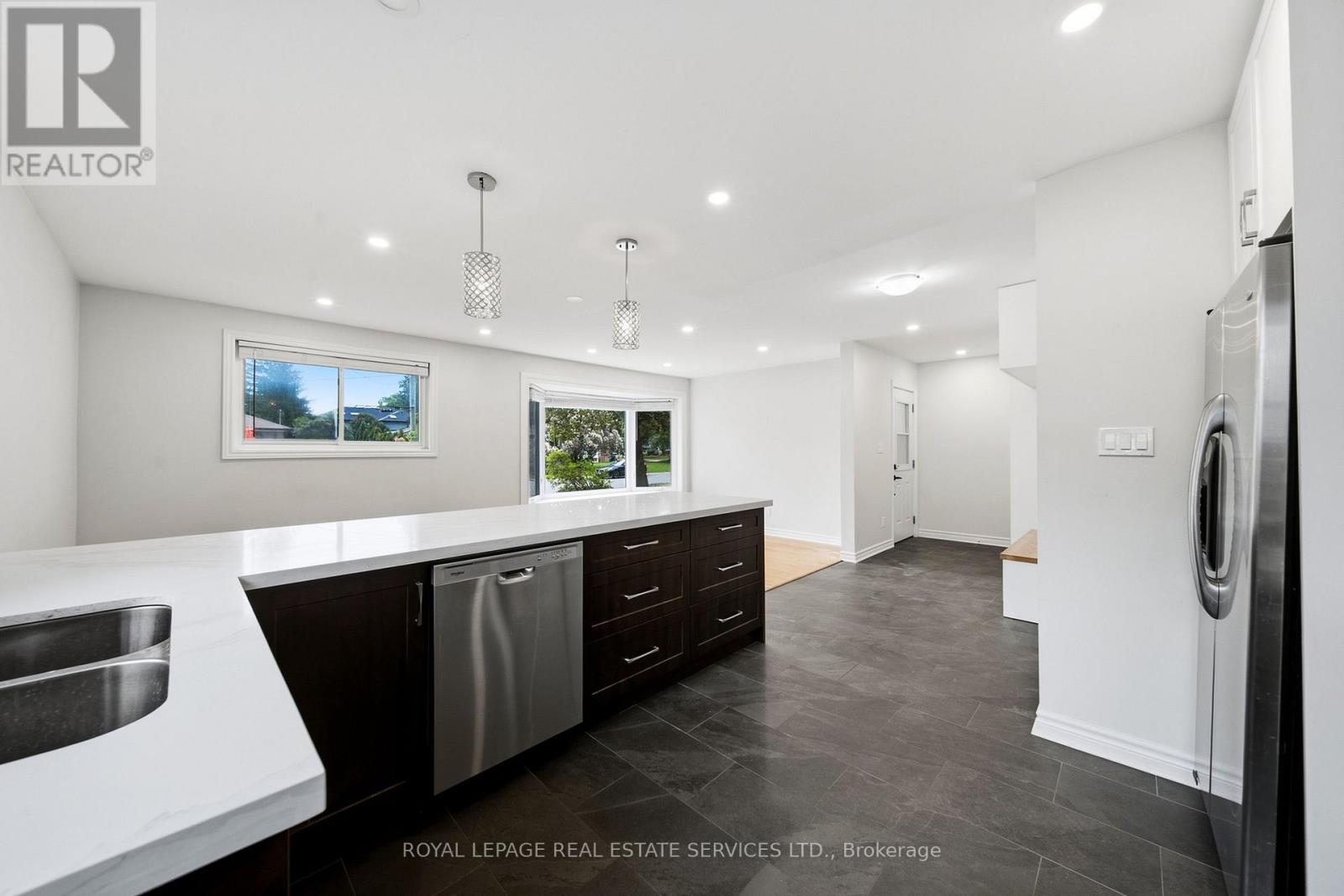Main - 6 Corbett Crescent, Aurora, Ontario  L4G 2G1 - Photo 17 - N13804314