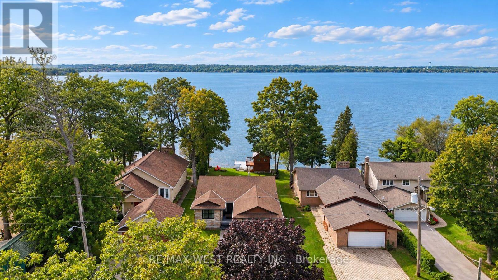 740 BROADVIEW AVENUE, Orillia, Ontario