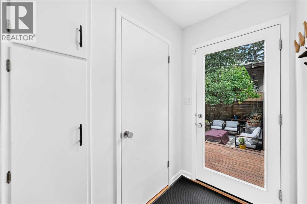47 Woodlark Drive SW, Calgary, Alberta  T3C 3H5 - Photo 21 - A2341484