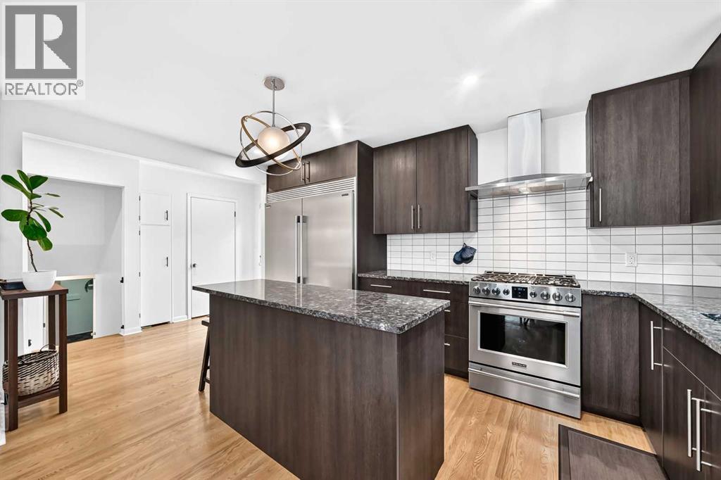 47 Woodlark Drive SW, Calgary, Alberta  T3C 3H5 - Photo 16 - A2341484