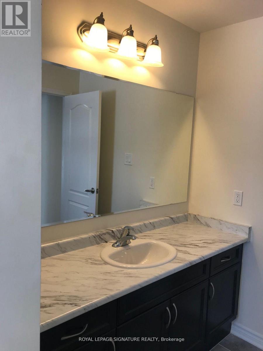 120 Mincing Trail, Brampton, Ontario  L7A 4S8 - Photo 14 - W13804106