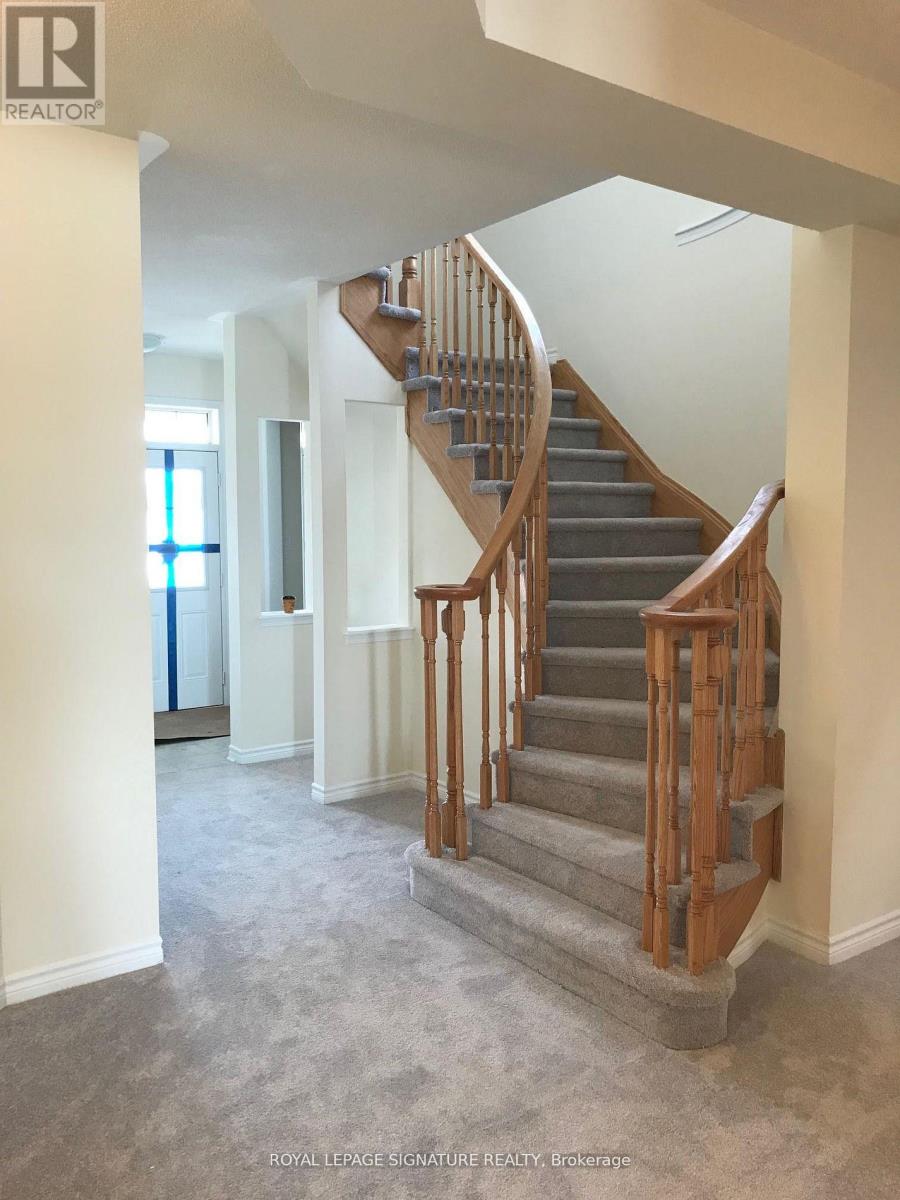 120 Mincing Trail, Brampton, Ontario  L7A 4S8 - Photo 7 - W13804106