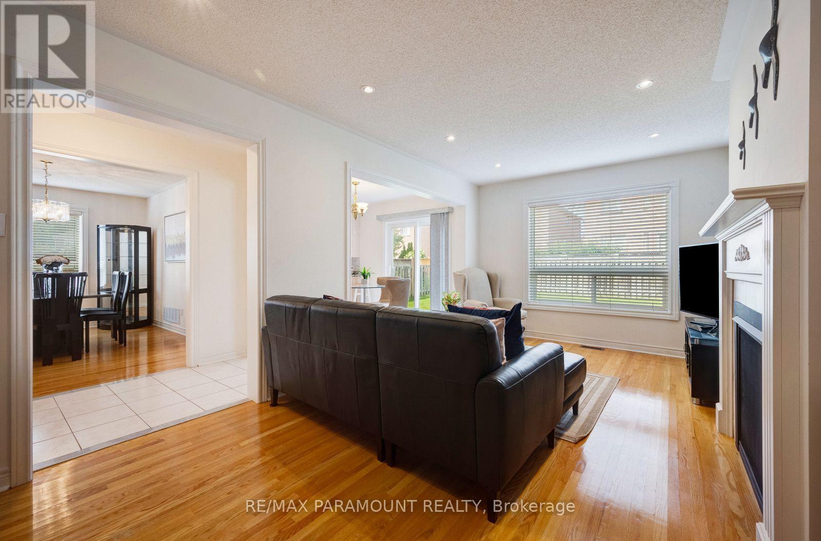 6407 Ormindale Way, Mississauga, Ontario  L5V 1J3 - Photo 22 - W13804130