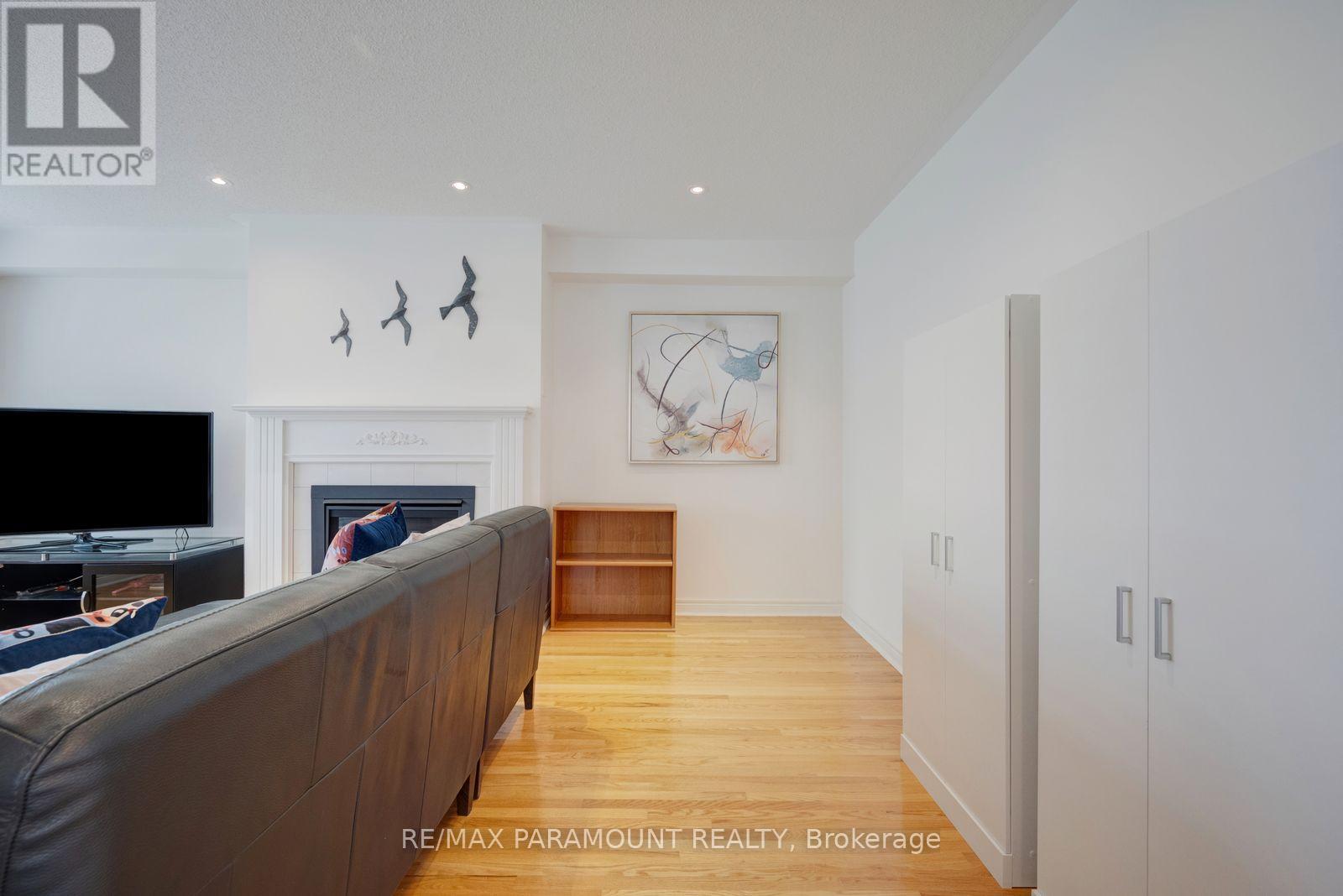 6407 Ormindale Way, Mississauga, Ontario  L5V 1J3 - Photo 23 - W13804130