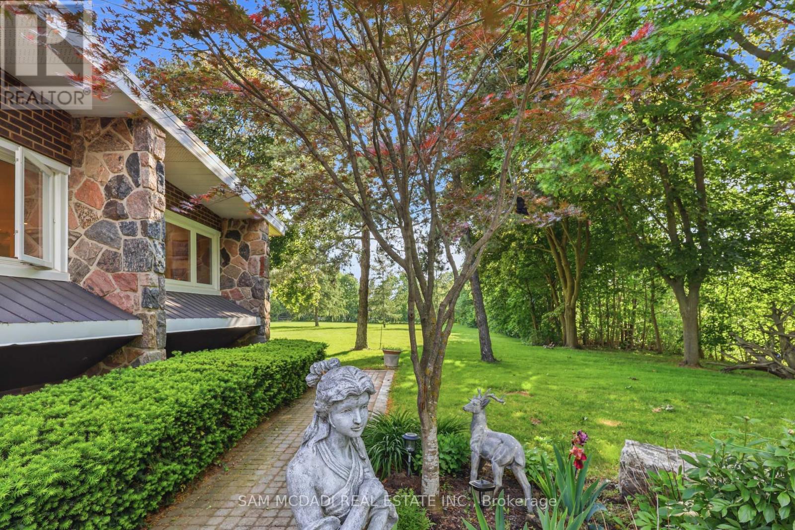 825 Lower Base Line W, Milton, Ontario  L9E 0T3 - Photo 43 - W13804150