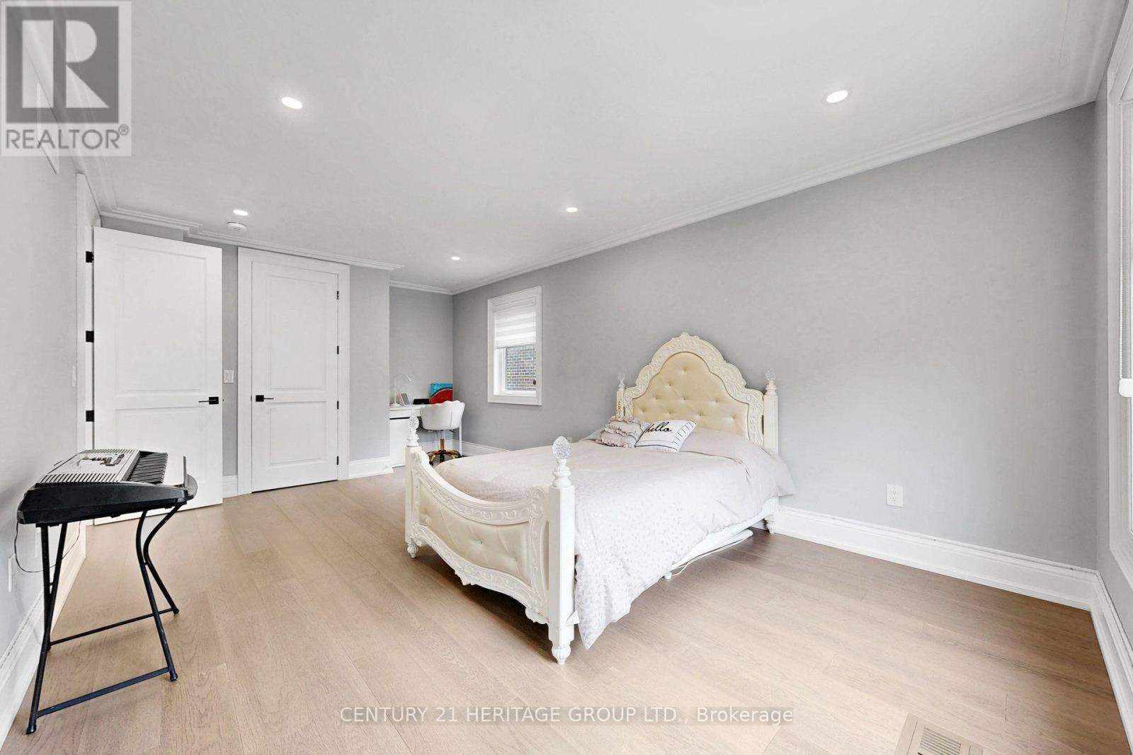 99 Twenty Seventh Street, Toronto, Ontario  M8W 2X6 - Photo 25 - W13804172