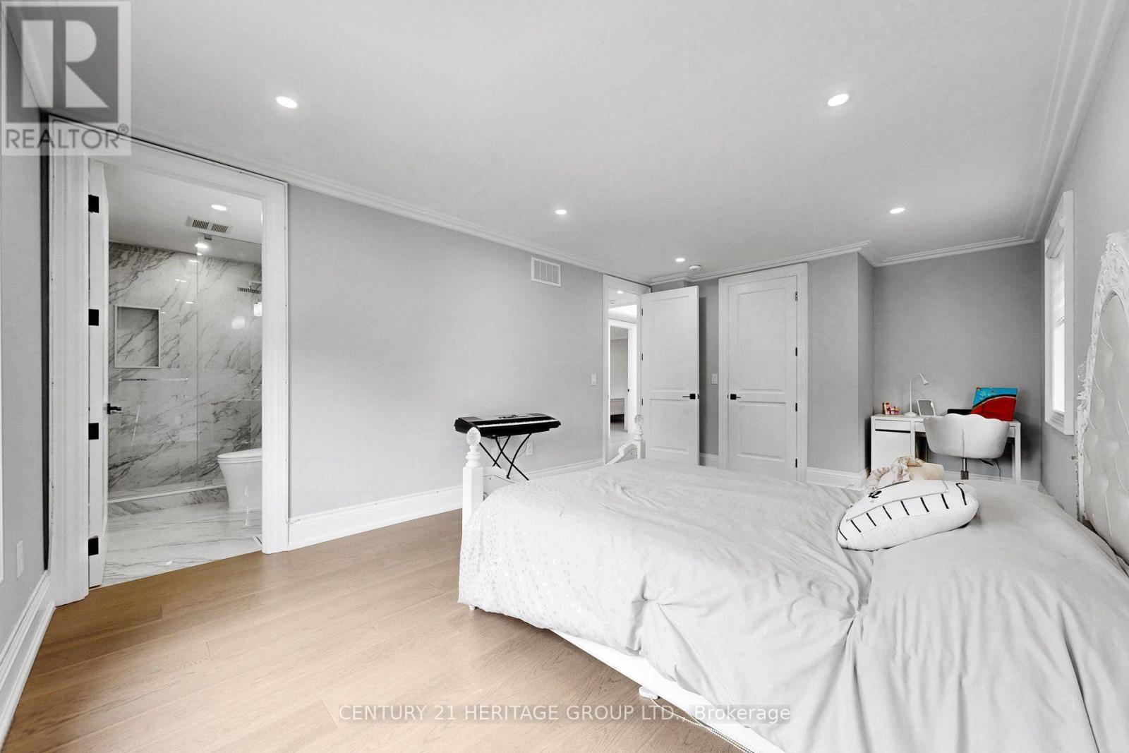 99 Twenty Seventh Street, Toronto, Ontario  M8W 2X6 - Photo 26 - W13804172