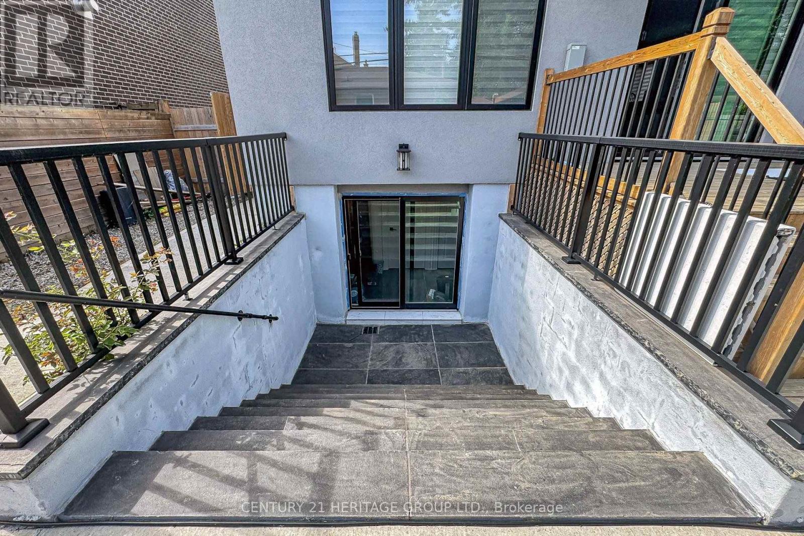 99 Twenty Seventh Street, Toronto, Ontario  M8W 2X6 - Photo 43 - W13804172